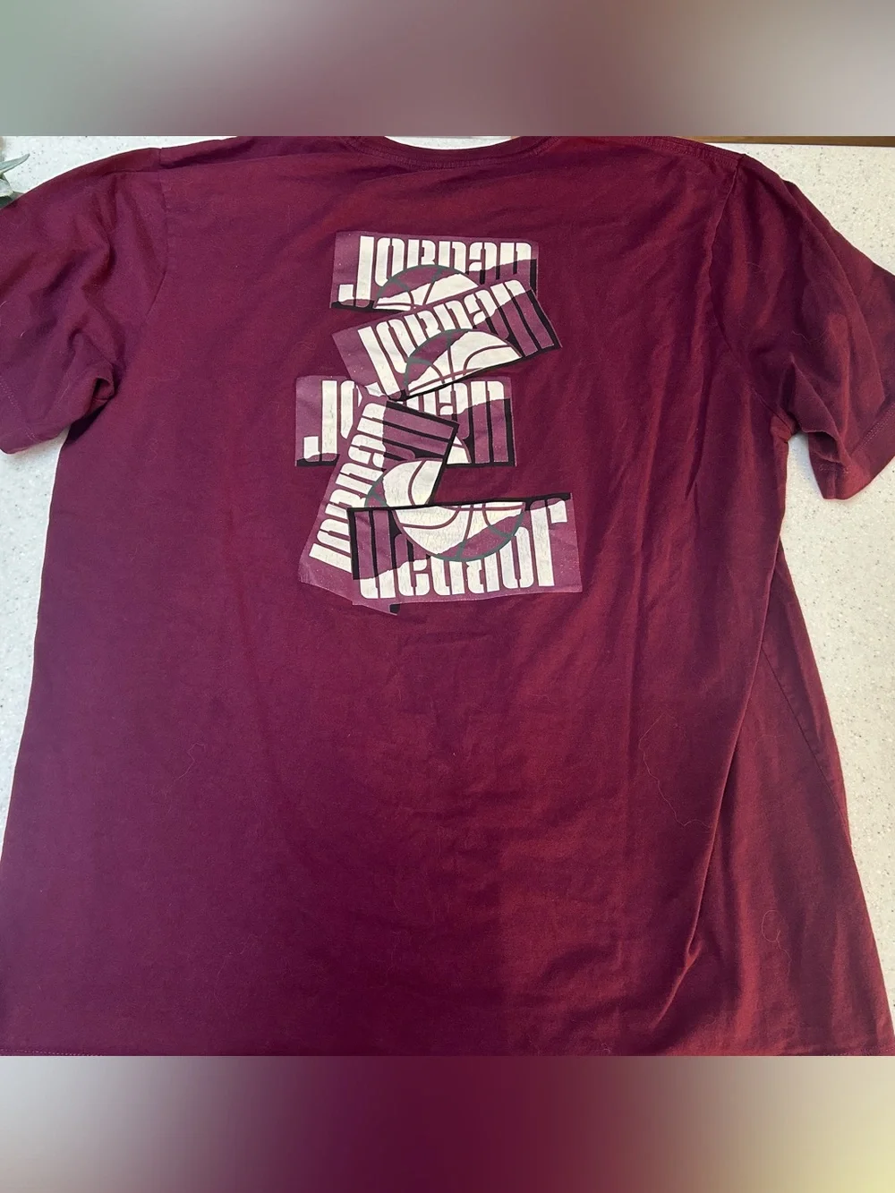 ✨ Jordan Burgundy Basketball Logo Men’s Short Sleeve TShirt Large